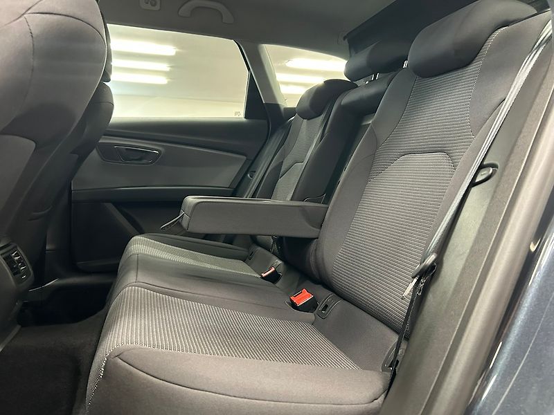 Seat Leon (2020) 1.5 TGI MAN 2020 | Záruka - fotka 17 z 50