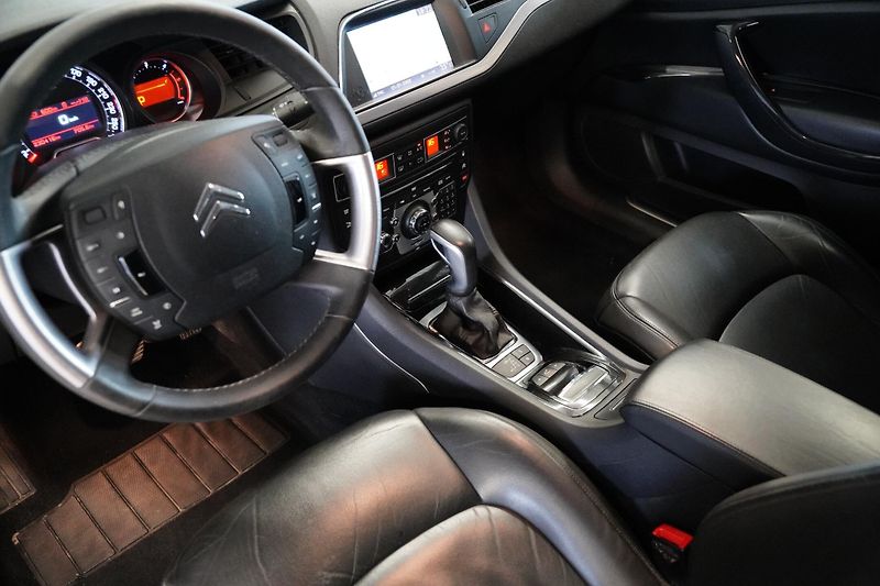 Citroën C5 - fotka 13 z 23