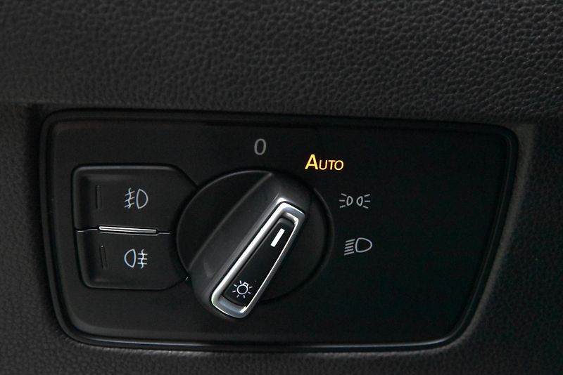 Volkswagen Passat 2.0 TDi CR HIGHLINE, NAVI, LED - fotka 12 z 50