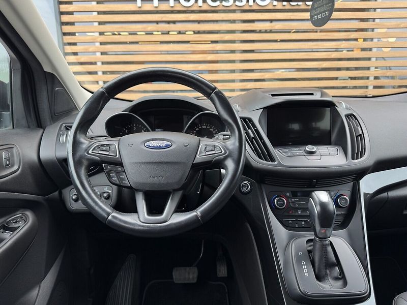 Ford Kuga AT TITANIUM - fotka 5 z 19