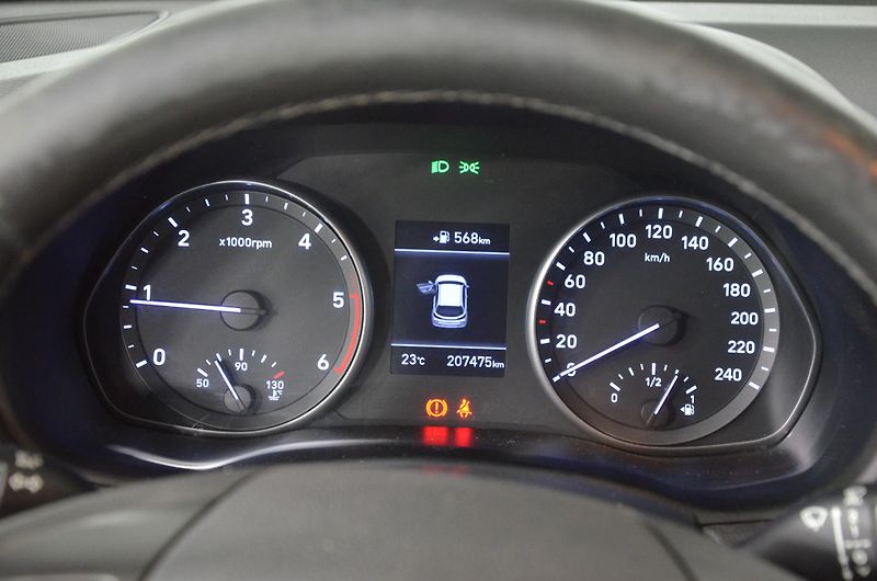 Hyundai i30 (2017) 1.6CRDi kombi 81kw - řetězová - fotka 12 z 23