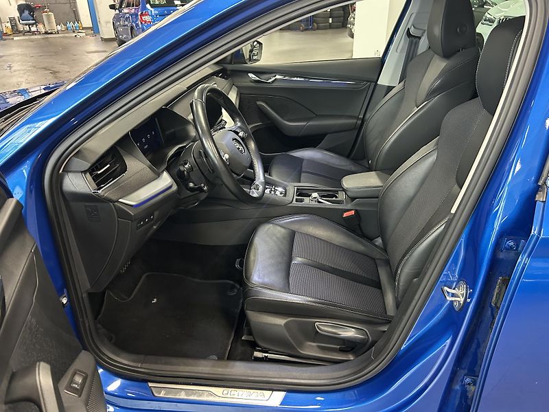 Škoda Octavia (2024) 1.5TSi DSG e-TEC Style Matrix - fotka 5 z 29