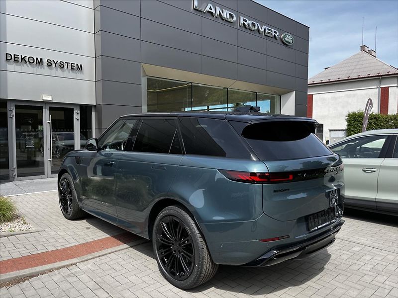 Land Rover Range Rover Sport (2026) 3,0 Dynamic SE D250 AWD - fotka 5 z 22