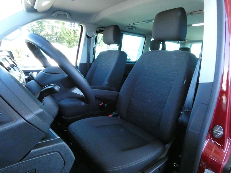 Volkswagen Multivan 6.1. LONG 2.0 TDI 4MOTION - fotka 17 z 28