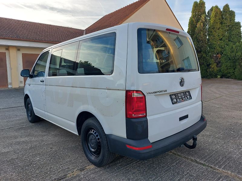 Volkswagen Transporter 2,0 TDi 75kw 9 míst - fotka 3 z 17