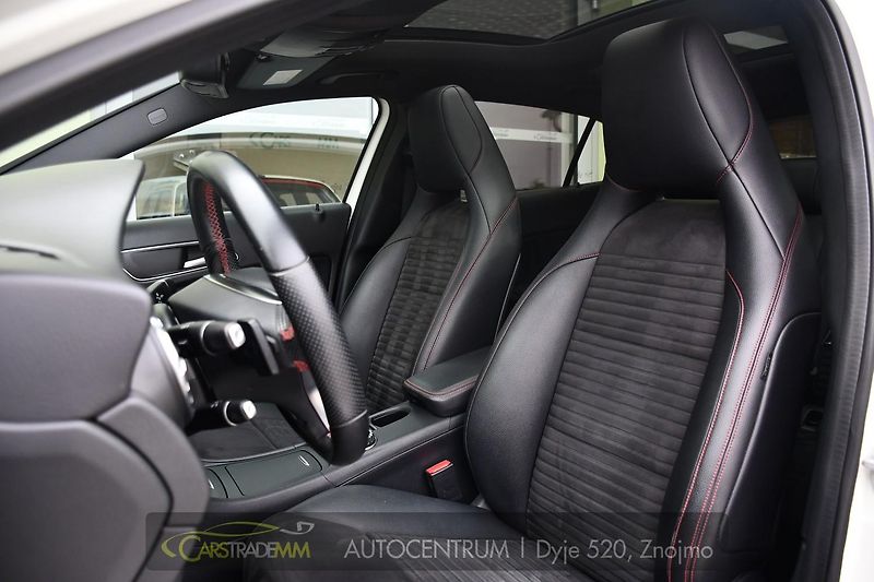 Mercedes-Benz GLA - fotka 11 z 47
