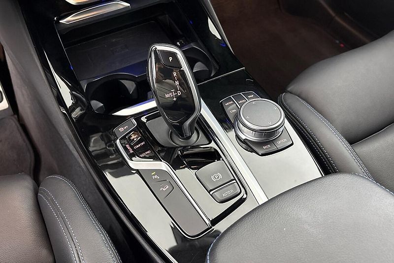 BMW X3 M40i - fotka 24 z 27