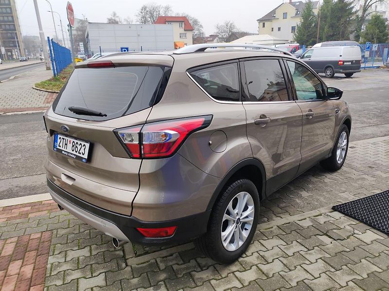Ford Kuga (2019) - fotka 4 z 26