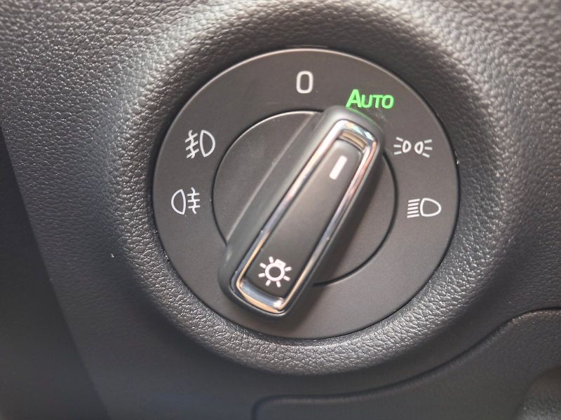 Škoda Scala (2021) Style DSG 1,5TSi 110kW - fotka 32 z 35
