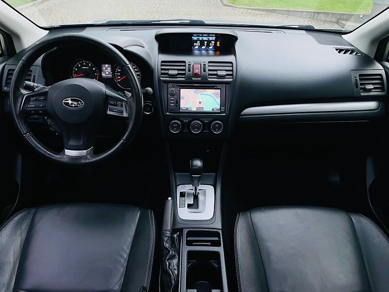 Subaru XV 2.0i 4x4 AUT VÝHŘEV SERVISKA - fotka 24 z 51