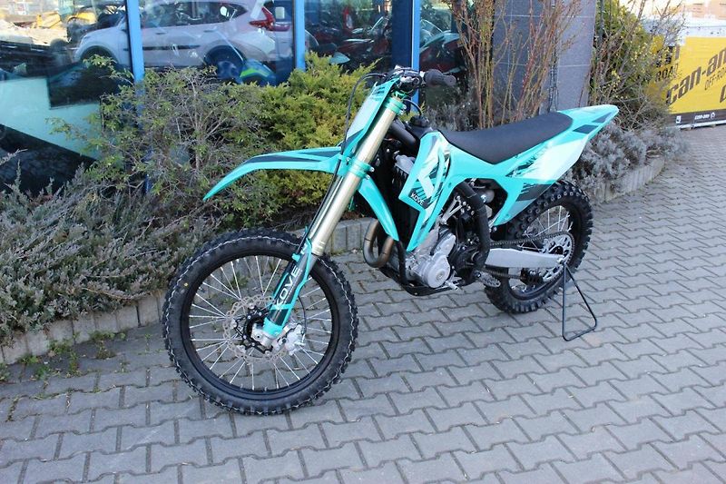 Kove (2026) MX 450 R 2026 SKLADEM - fotka 7 z 7