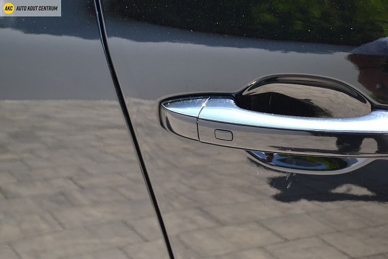 Renault Mégane 1.3TCE-103KW  GRANDCOUPÉ INTEN - fotka 12 z 49