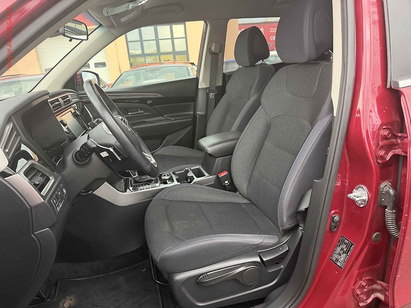 SsangYong Korando (2023) 1.5 T-GDi 4x4, 1.maj,ČR - fotka 9 z 17
