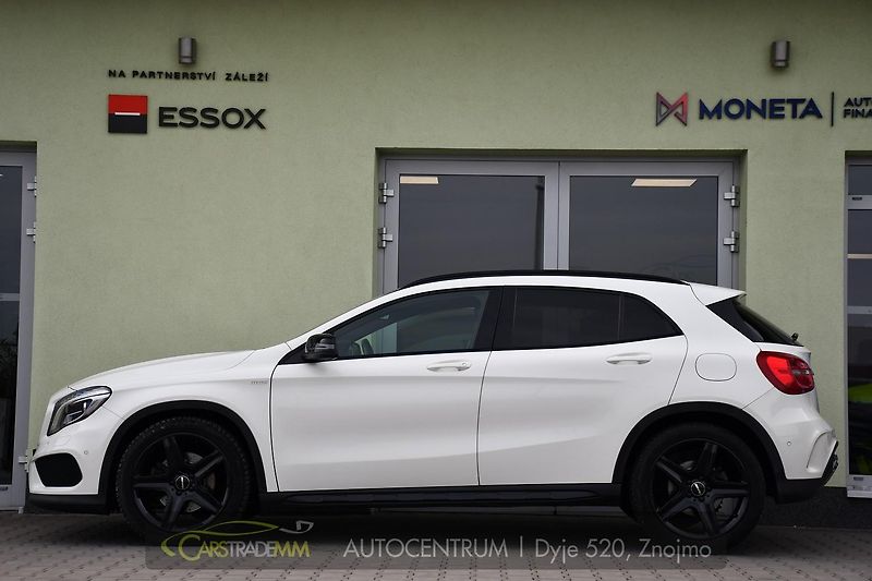 Mercedes-Benz GLA - fotka 2 z 47