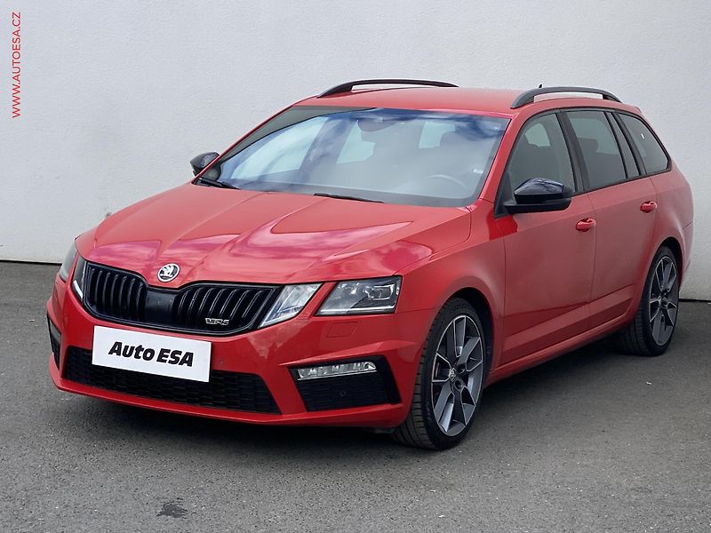 Škoda Octavia (2019) 2.0 TDi 4x4, RS, DSG, +ALU - fotka 3 z 19