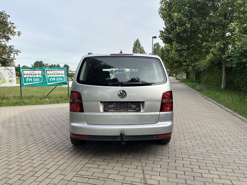 Volkswagen Touran 1.9 TDi Trend - fotka 8 z 20