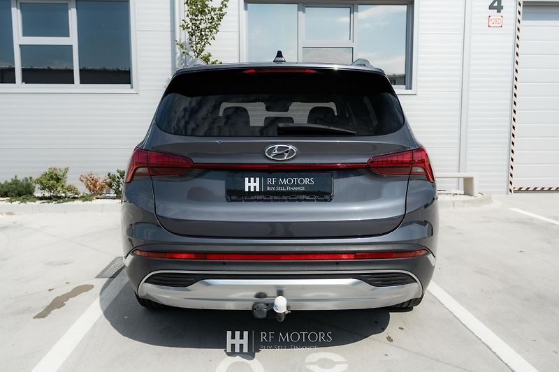 Hyundai Santa Fe (2023) - fotka 14 z 49