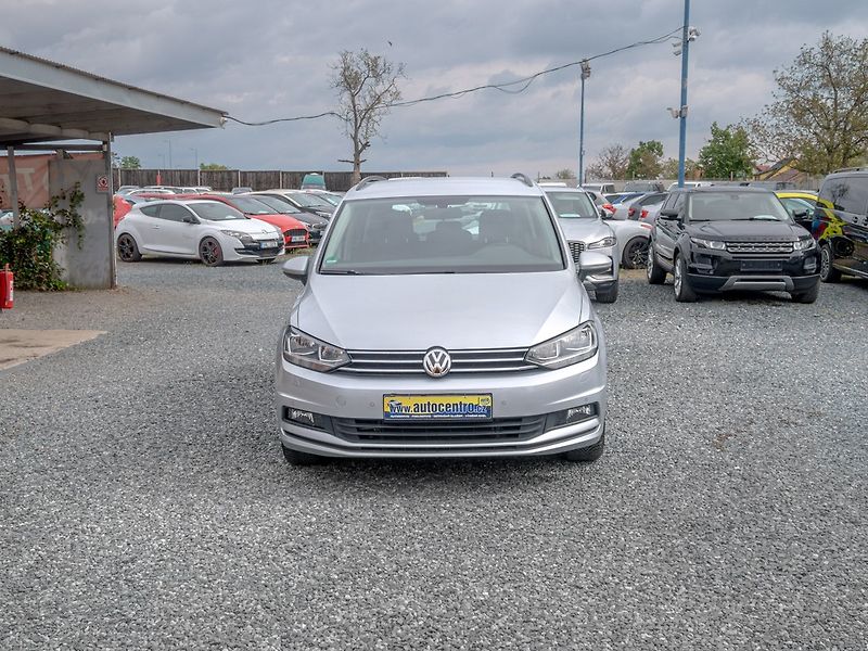 Volkswagen Touran (2019) 2.0TDI 110KW – Cebia 5*! - fotka 4 z 53