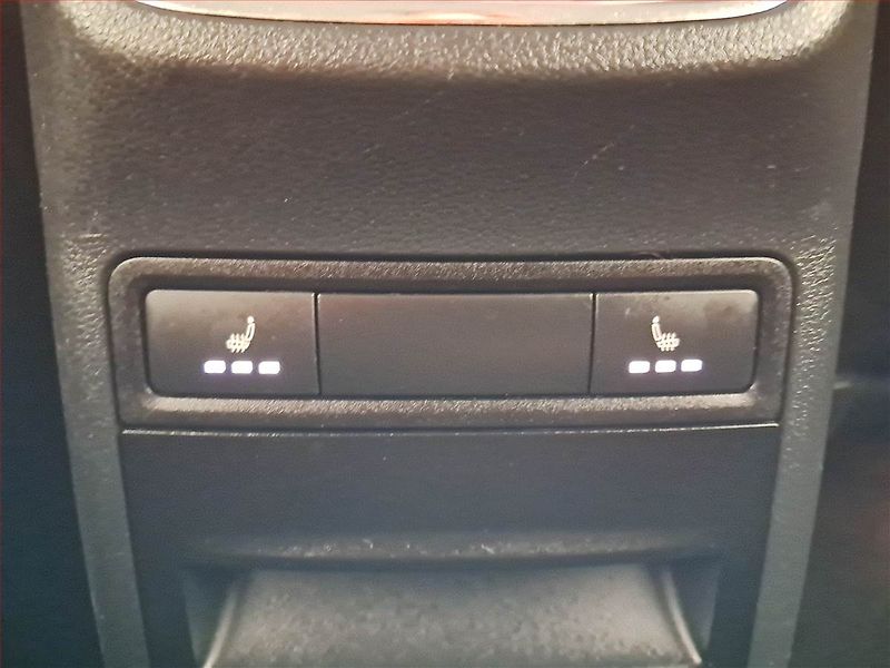 Škoda Octavia (2015) Scout 2.0 TDI, 4X4, Automat - fotka 20 z 20