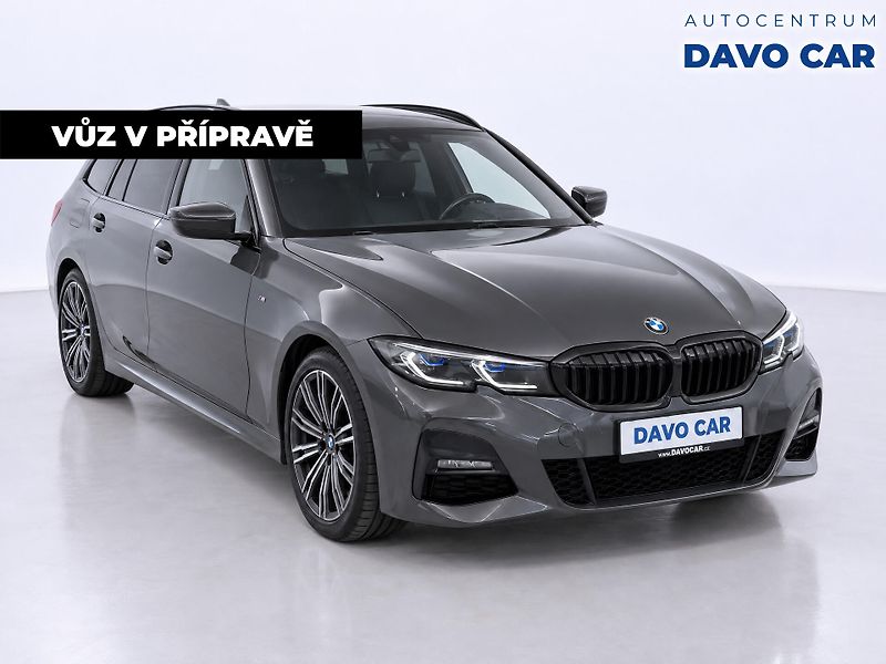 BMW Řada 3 2,0 320d 140kW M-Paket Laser S - fotka 4 z 12