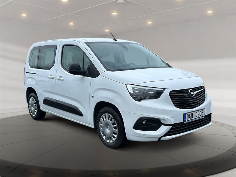 Opel Combo 1,5 CDTI 96 Edition Plus - fotka 1 z 11