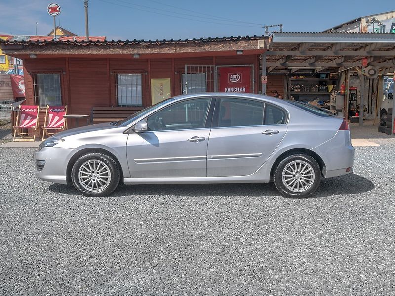 Renault Laguna (2013) 2.0DCI 96KW – NAVIGACE - fotka 8 z 40