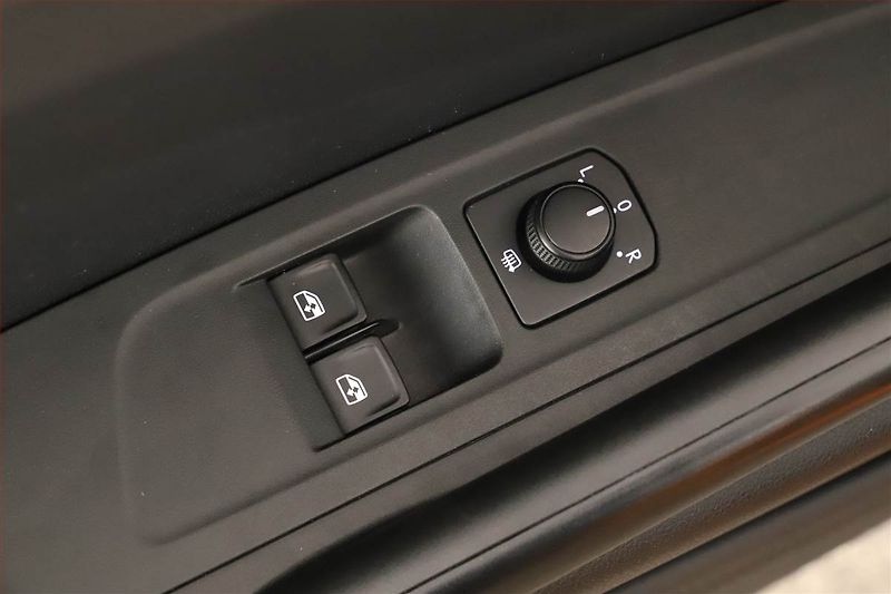 Škoda Fabia (2022) Ambition 1.0 TSI, Serv.kniha - fotka 18 z 18