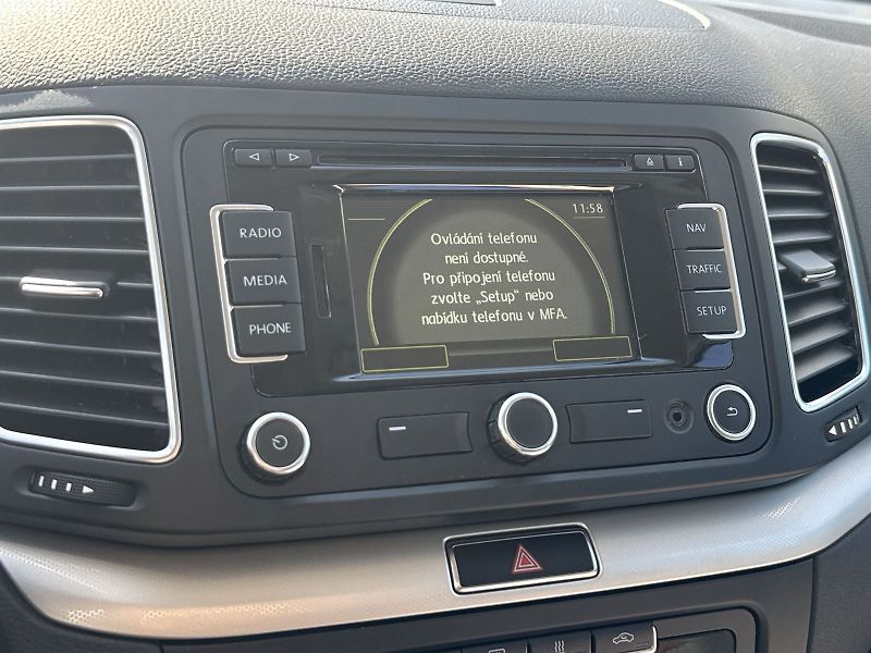 Seat Alhambra (2014) 2.0 TDI DSG Style - fotka 20 z 31