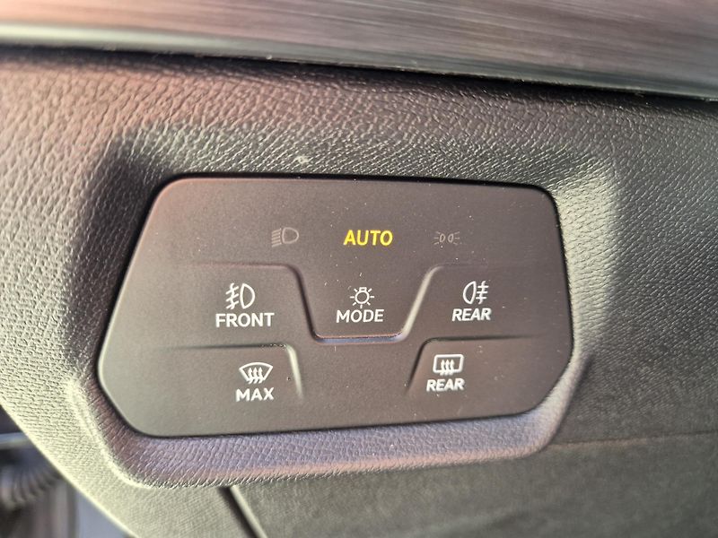 Cupra Formentor (2023) 1,5 TSI 150k DSG  - fotka 18 z 32