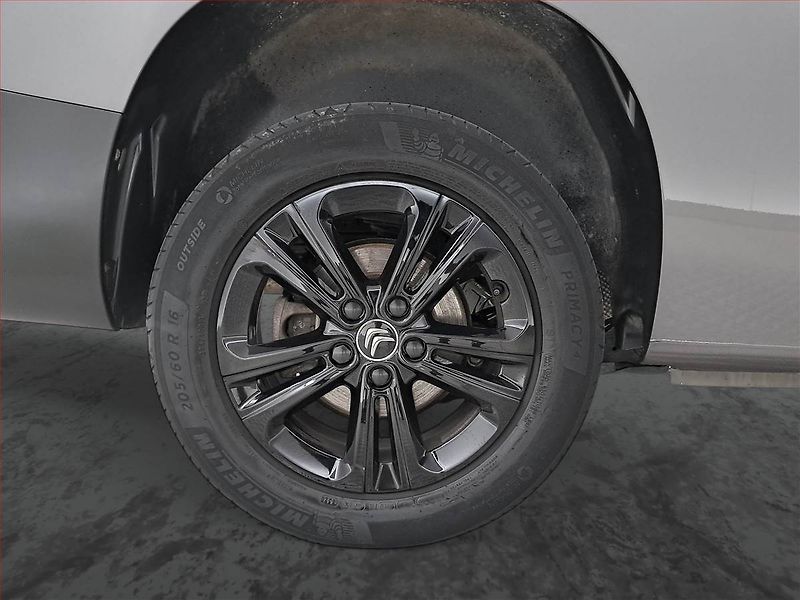 Citroën Berlingo (2021) Maxi Feel Pack 1.5 BlueHDi - fotka 15 z 18