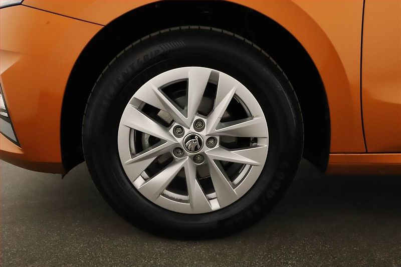 Škoda Fabia (2024) 1.0 TSI, Top Selection - fotka 14 z 14