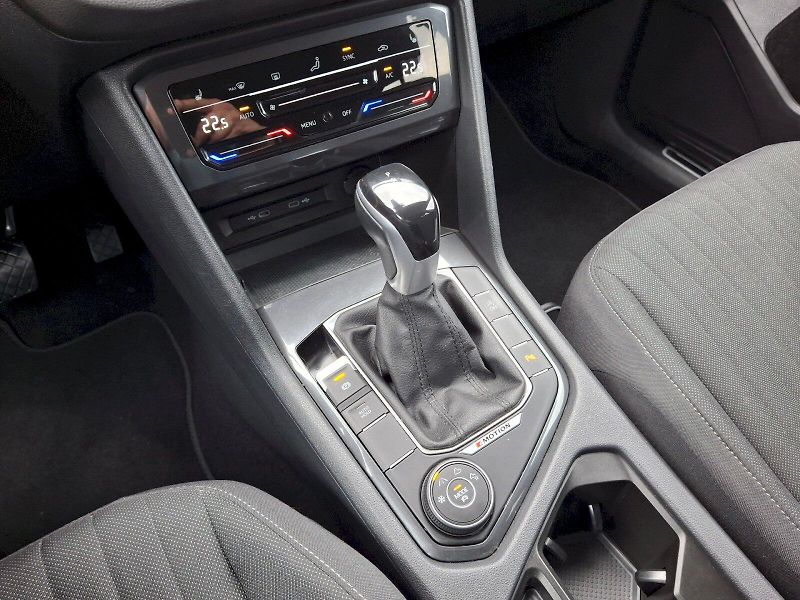 Volkswagen Tiguan (2022) Allspace Life DSG 4x4 2,0TDi 1 - fotka 32 z 35