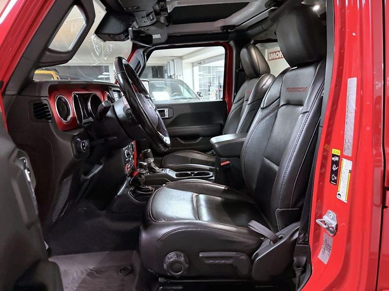 Jeep Wrangler (2019) Unlimited JL 2.2 CRD 200k AT8 - fotka 7 z 21