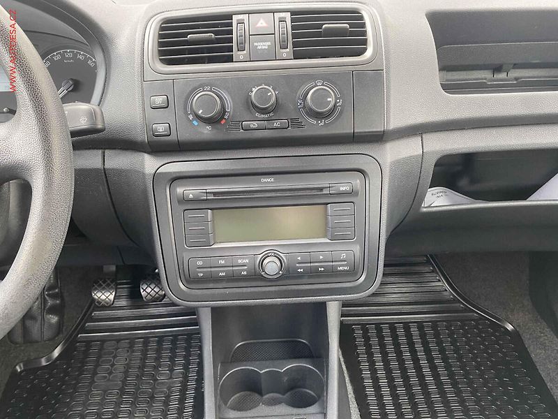 Škoda Fabia (2008) 1.2i, AC, STK8/28 - fotka 12 z 17