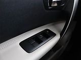Nissan Qashqai (2010) 2.0 dCi, 4X4, Automat, Navi - náhled 14