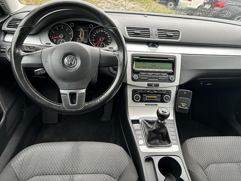Volkswagen Passat 1.4 TSI - fotka 11 z 19