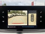 Peugeot 2008 (2020) 1.5 HDi, Active, navi, kamera - náhled 12