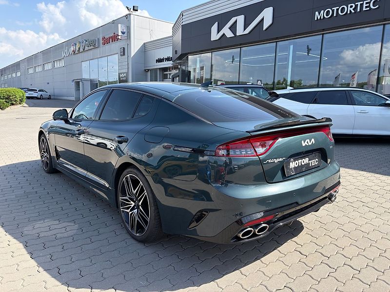 Kia Stinger 3.3 V6 T-GDI 4WD GT - fotka 4 z 8
