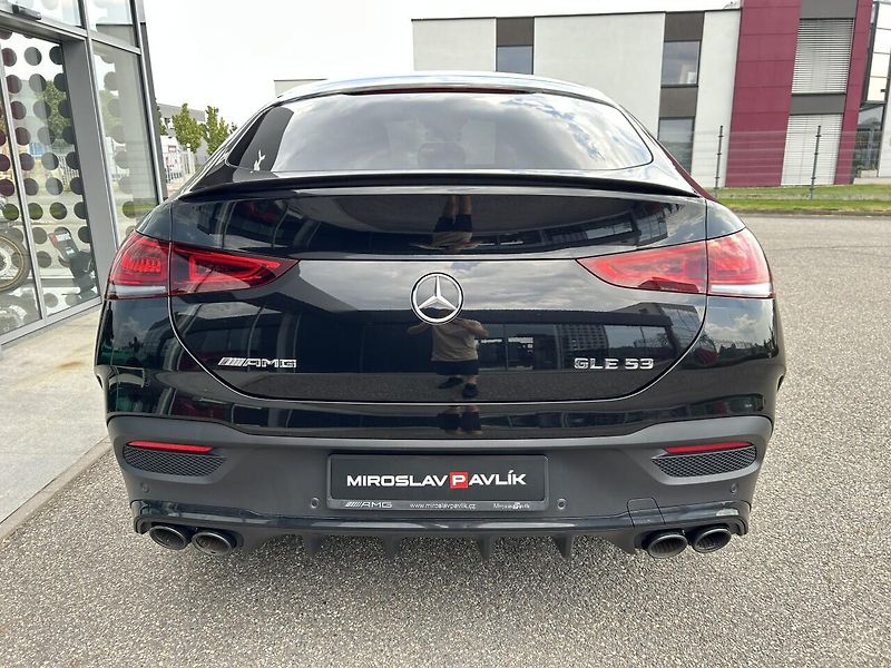 Mercedes-Benz GLE 53 AMG 4MATIC+ AIRMATIC Coupe - fotka 6 z 39
