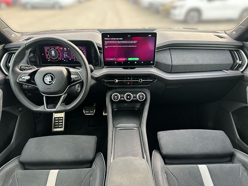 Škoda Kodiaq (2024) 2.0 TDI 4x4 DSG Sportline - fotka 5 z 40