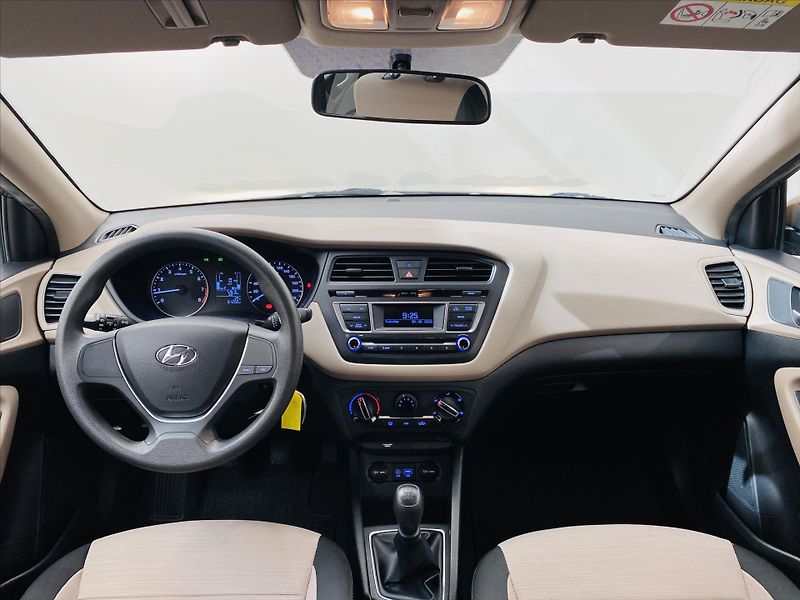 Hyundai i20 1,2 i 55kW 1.Majitel - fotka 9 z 22