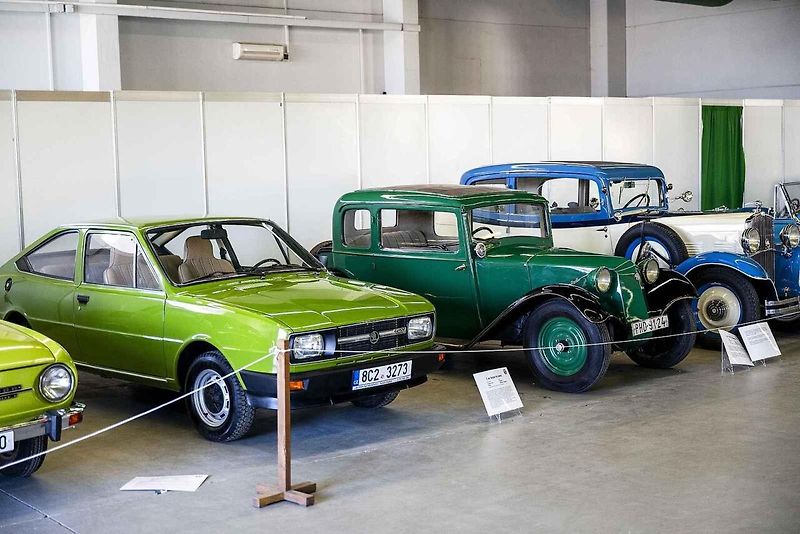 Retro Garáž trhala rekordy: veterány se vydražily za 18 milionů.