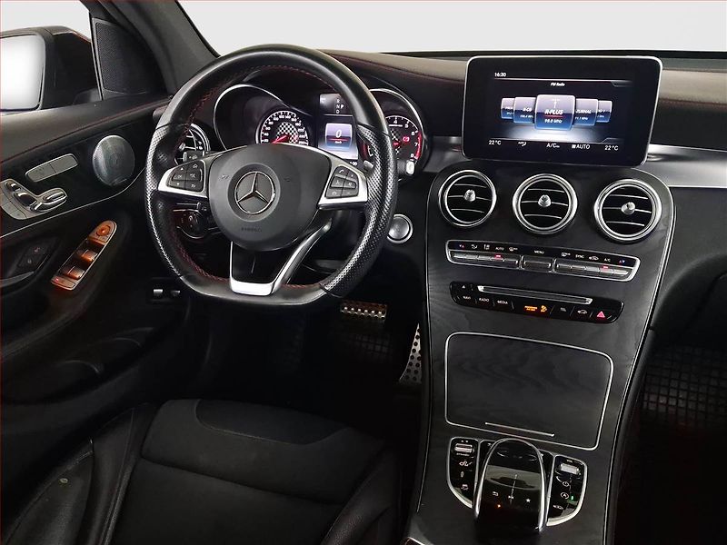 Mercedes-Benz GLC (2018) AMG line 43 AMG - fotka 7 z 19
