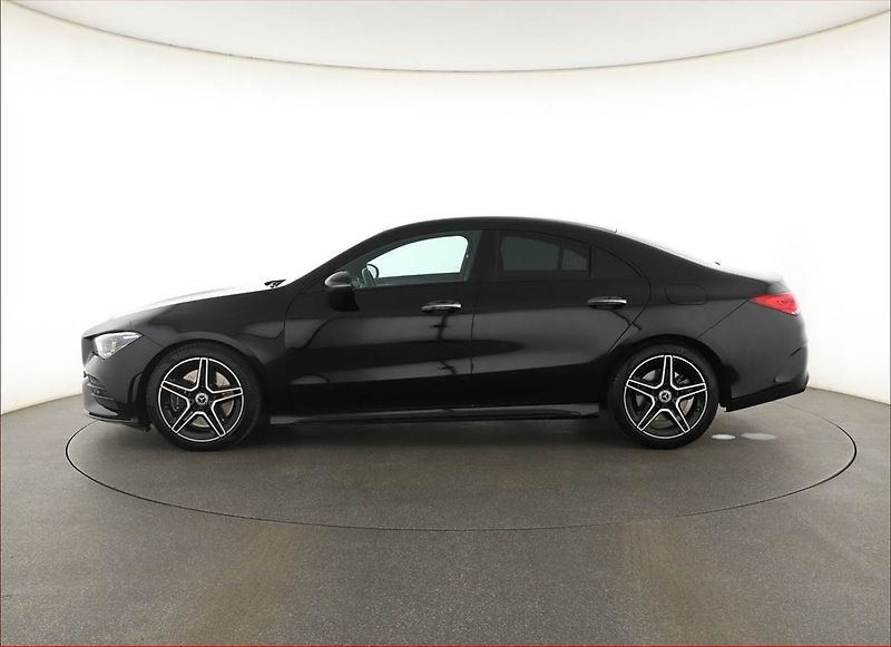 Mercedes-Benz CLA (2022) 250 4MATIC - fotka 3 z 17