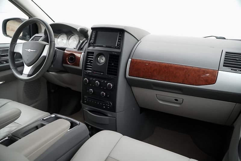 Chrysler Town & Country 3.8L V6 LPG - fotka 13 z 30