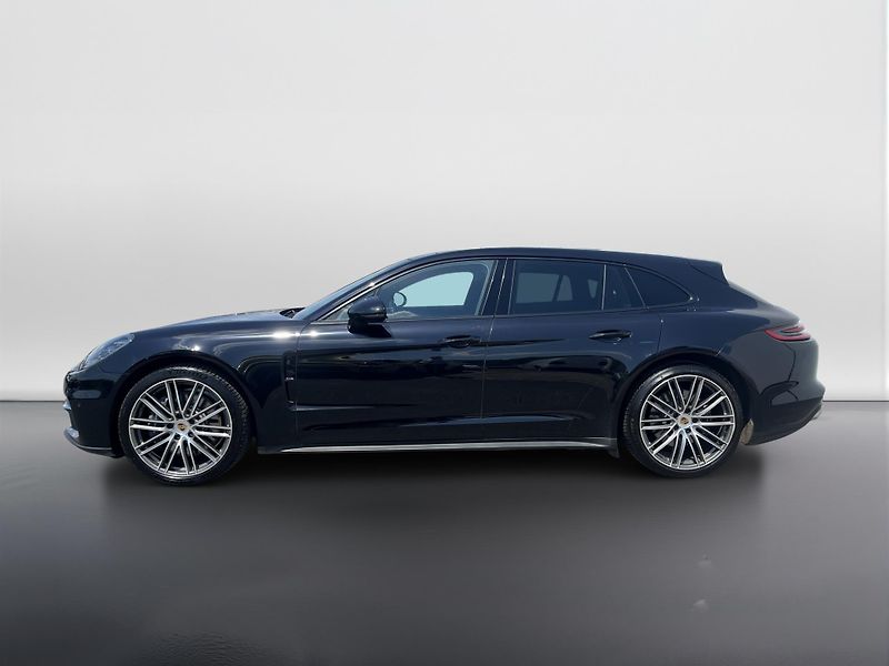 Porsche Panamera (2020) 4 SportTurismo - fotka 2 z 28