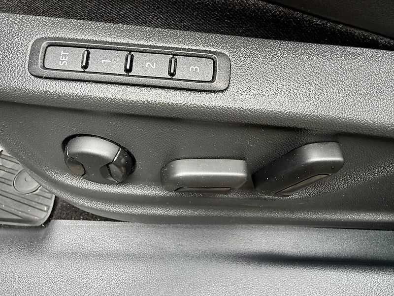 Škoda Kodiaq (2020) 1,5TSi 110kW SPORTLINE TAŽNÉ  - fotka 9 z 30