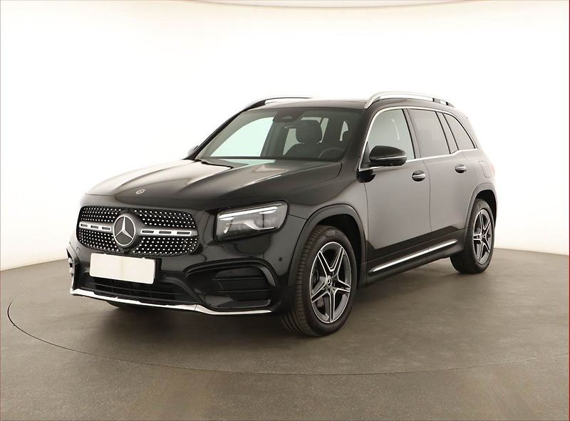 Mercedes-Benz GLB (2024) 200 d 4MATIC - fotka 2 z 20