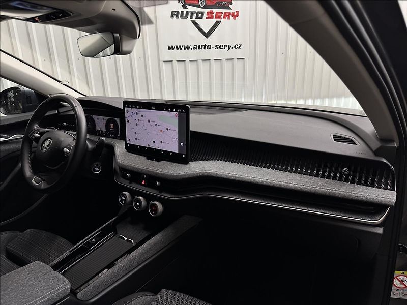 Škoda Superb 1.5TSI MHEV SELECT MATRIX LED - fotka 40 z 45