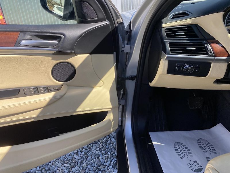 BMW X6 4.0D 4x4 310PS FULL CZ DPH 1A! - fotka 94 z 166
